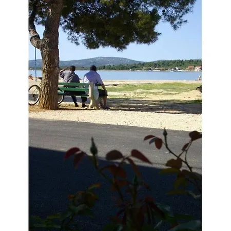 Pleasant In Sveti Filip i Jakov